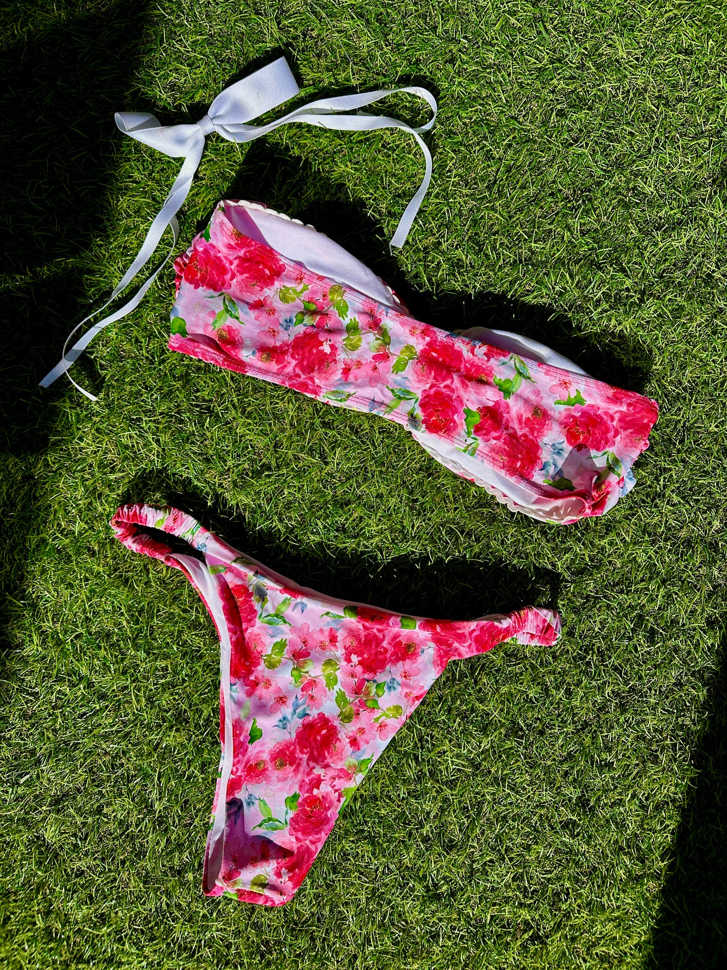 Fuscia Flowerlily Bikini Top